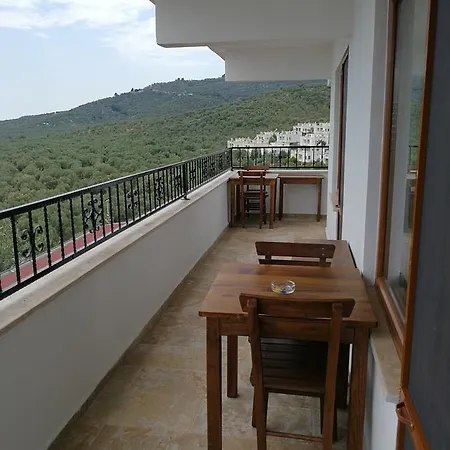 Kaymak Tepesi Tatil Evi Frühstückspension Küçükkuyu