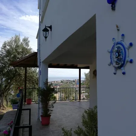 Kaymak Tepesi Tatil Evi